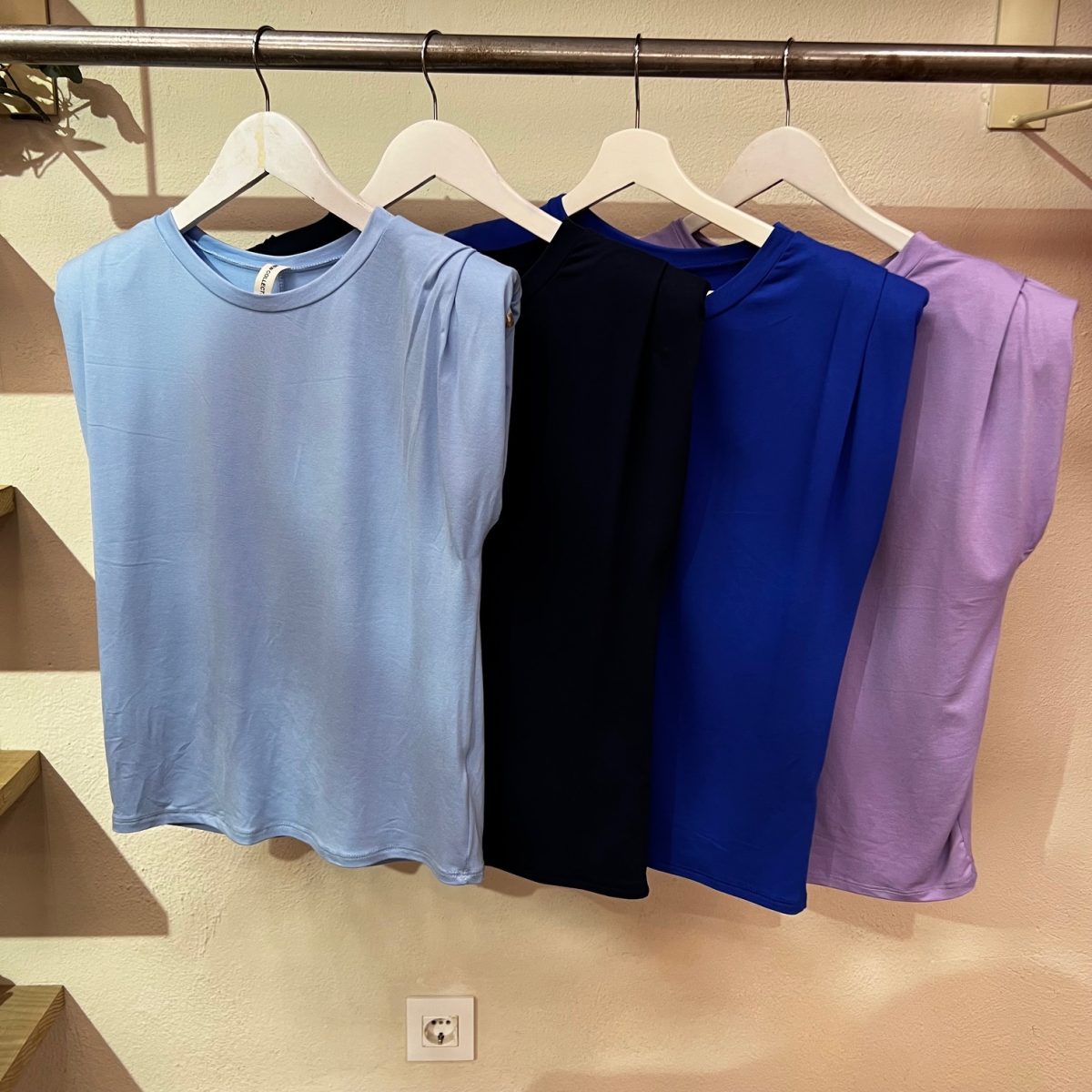Camiseta Hombreras - Imagen 7