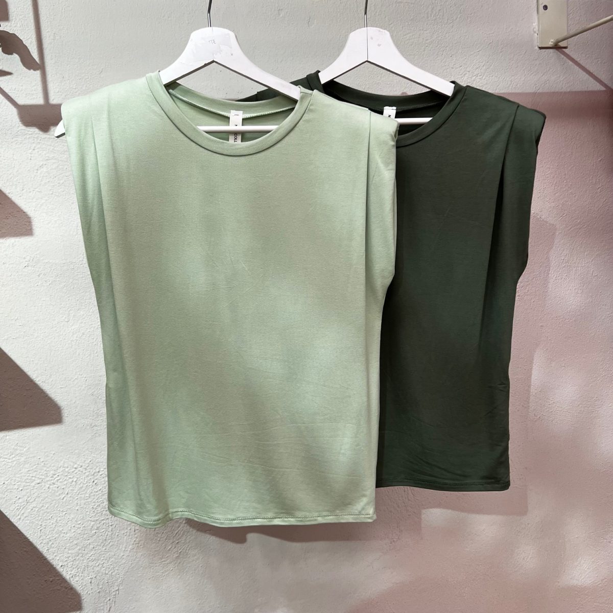 Camiseta Hombreras - Imagen 6